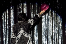 curtainup-16