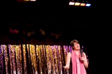 curtainup-17